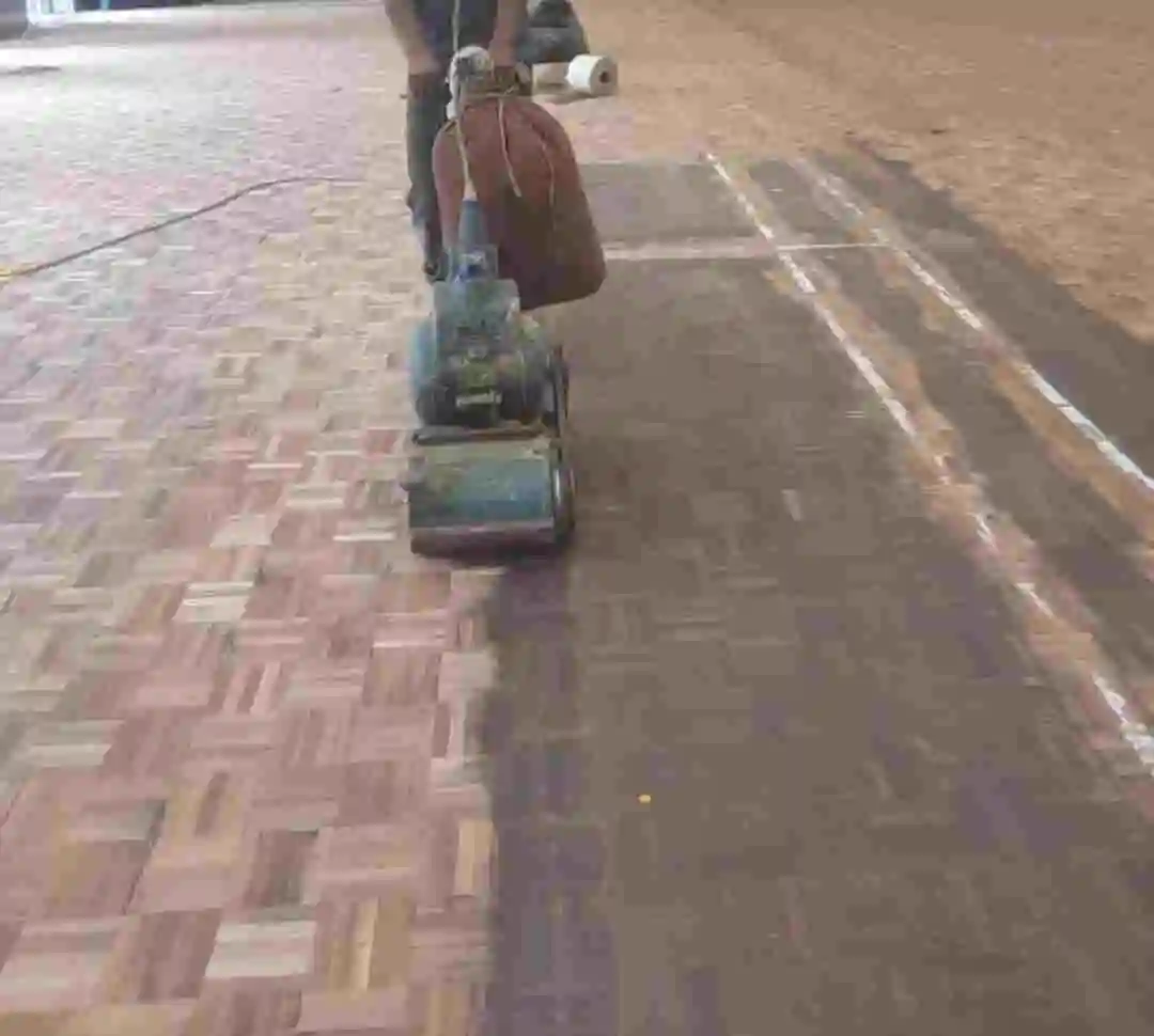 Hard Wood Floor Polishing in About Us